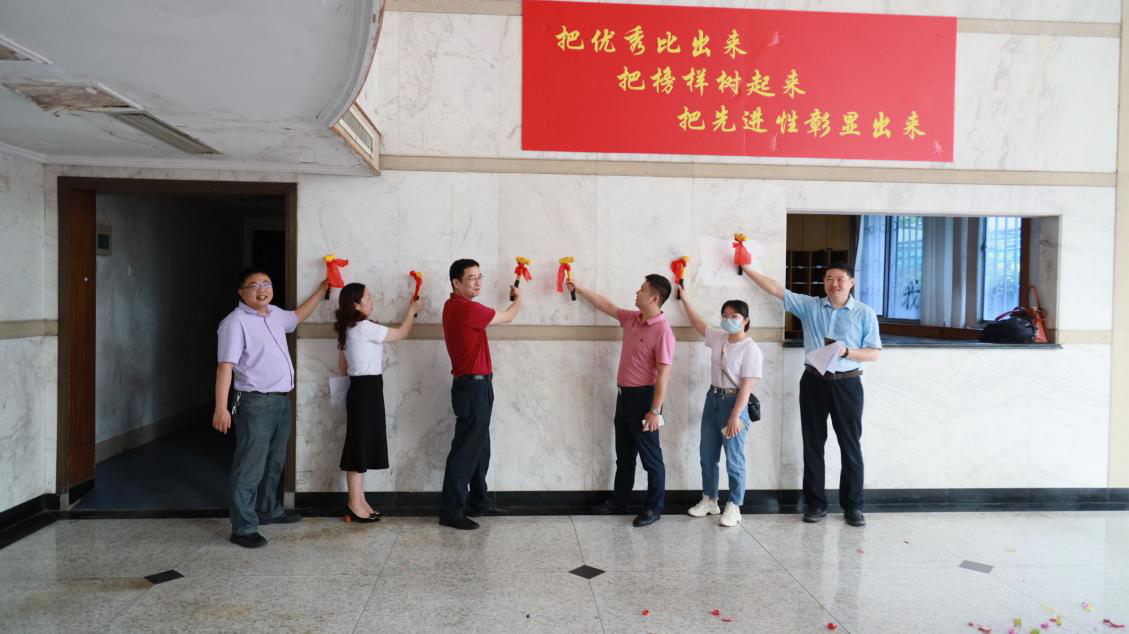 图片4.png 图片4.png