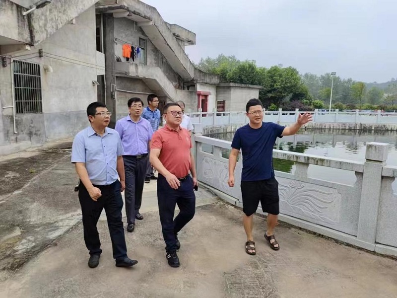 图片4.jpg 图片4.jpg