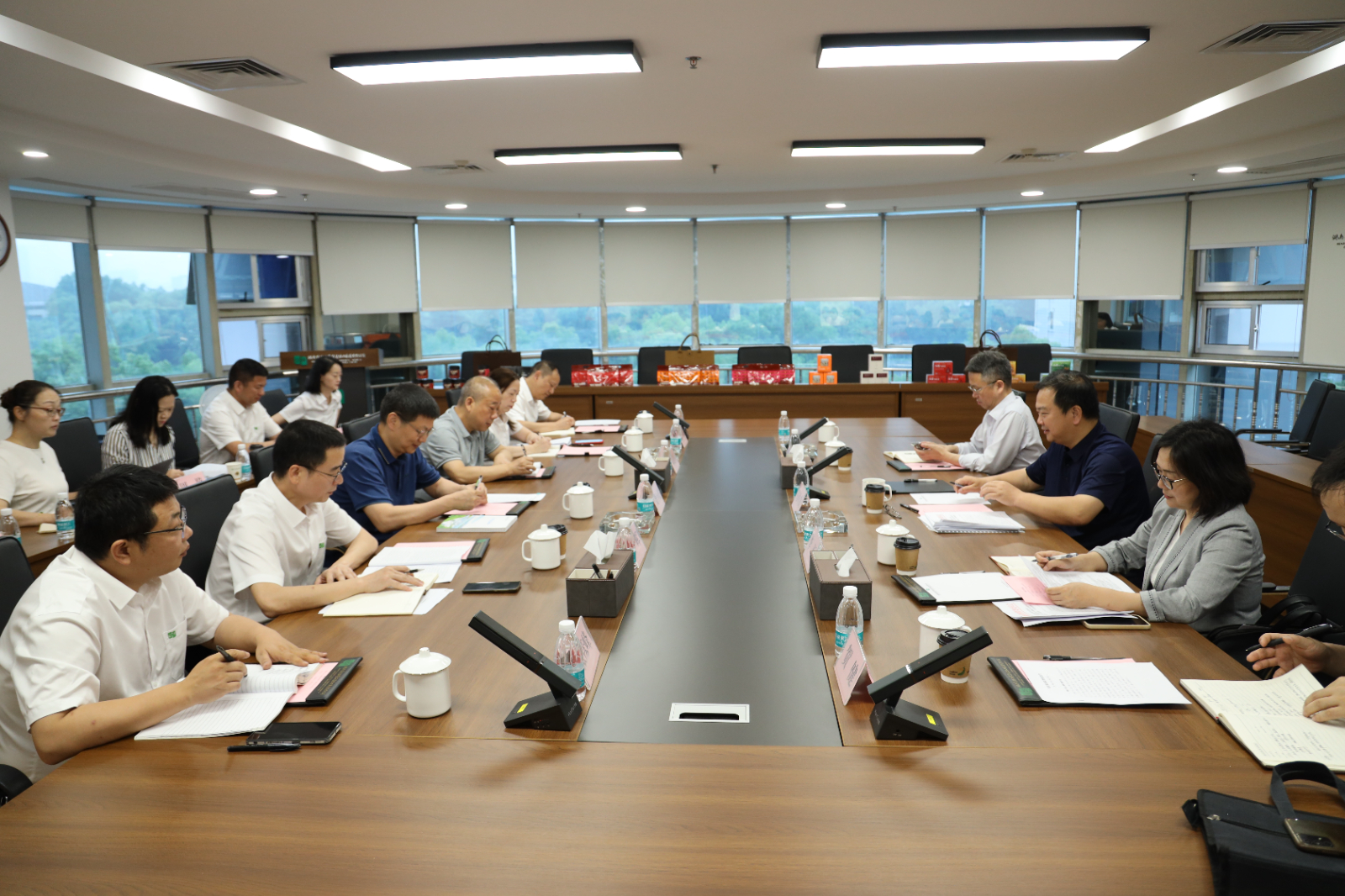 图片2.jpg 图片2.jpg